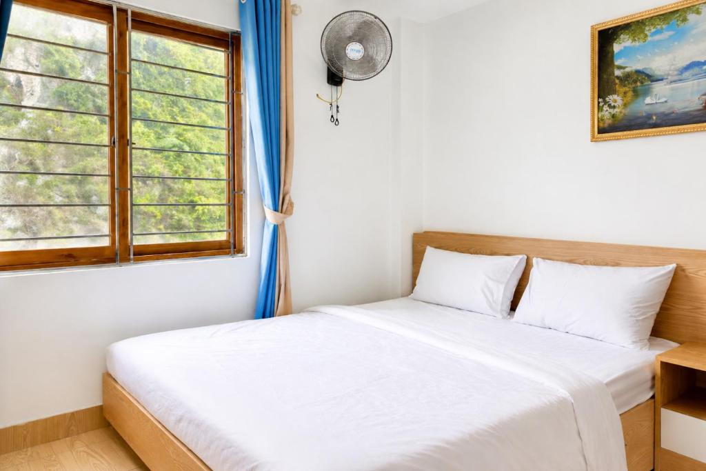 Sea Side Hotel Cát Bà & Music Box – Ha Long Bay